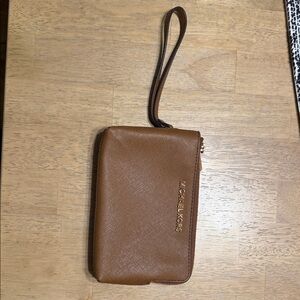 Michael Kors Wristlet Wallet